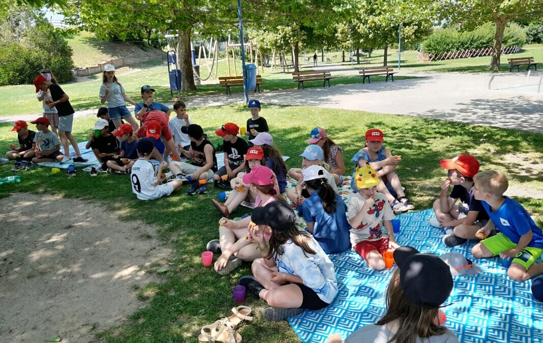 Rätselrallye im Generationenpark der Gruppen 1 und 2