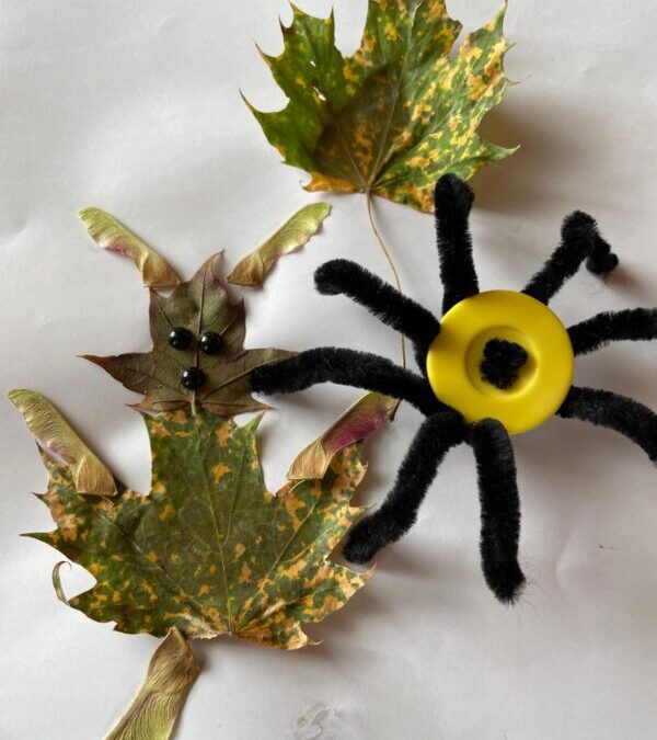 2025_Sep_1B_Blättermännchen und Spinnen