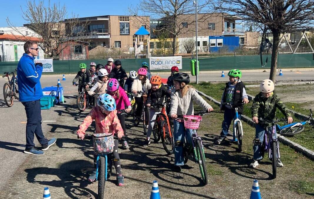 2B-04-2026-AUVA-Radworkshop