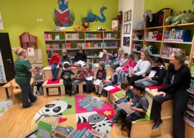 2A-04-2026-Besuch in der Bibliothek